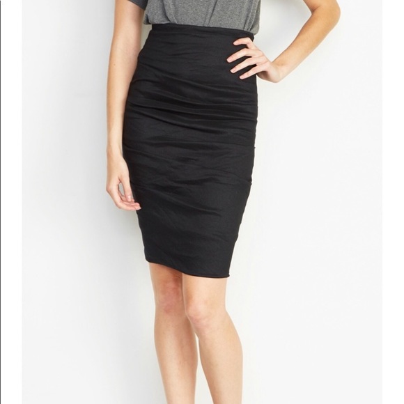 Nicole Miller Dresses & Skirts - Nicole Miller Artelier Sandy Black Metallic Pencil